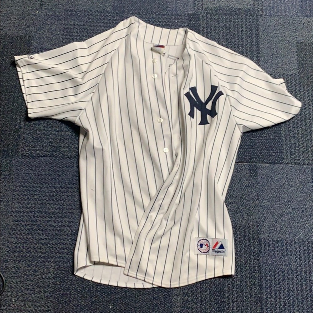 Authentic Derek Jeter jersey Size XL